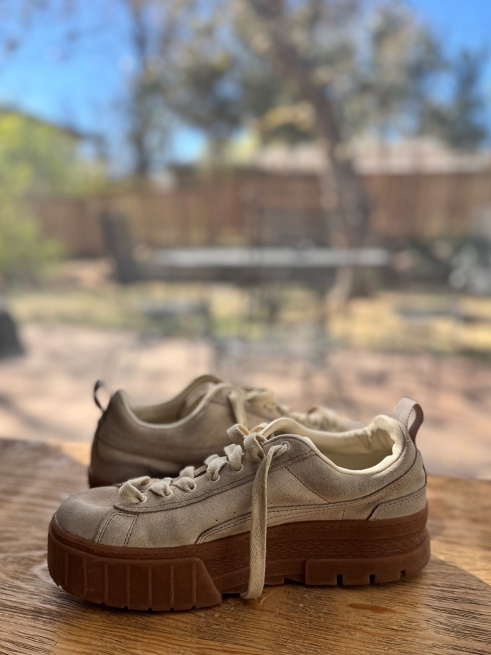 Puma Mayze Platform Beige Suede Gum Sole Casual Shoes Size Women’s 8